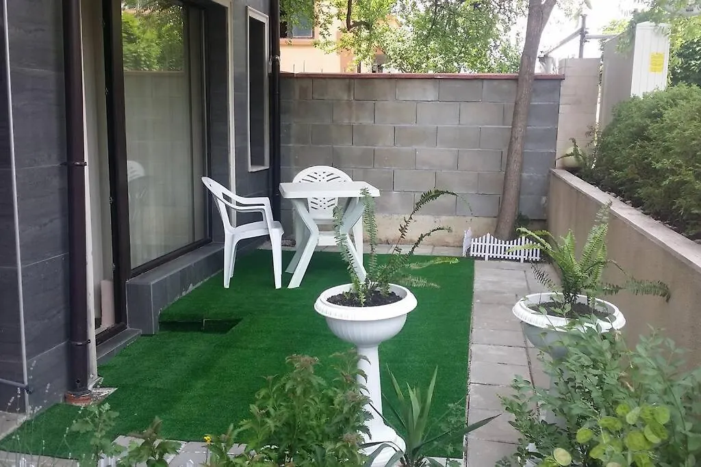 Studio In The Center Of Sarafovo Burgas City 0*,